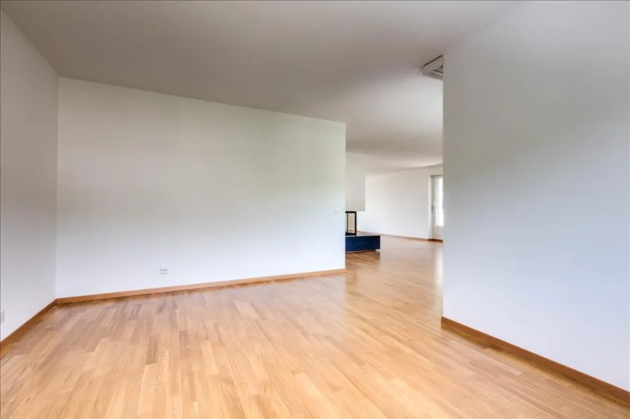 MIETEN OHNE KAUTION - Traumhafte, moderne Attikawohnung mit Terrasse