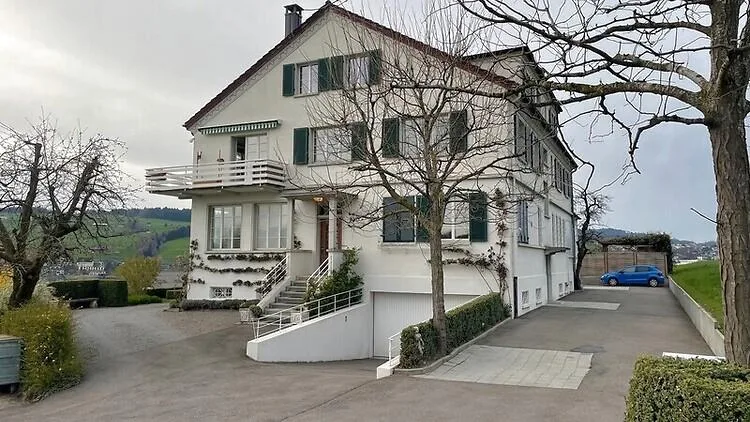 2½ ZI-WOHNUNG IN KÜSSNACHT AM RIGI (SZ), MÖBLIERT, TEMPORÄR