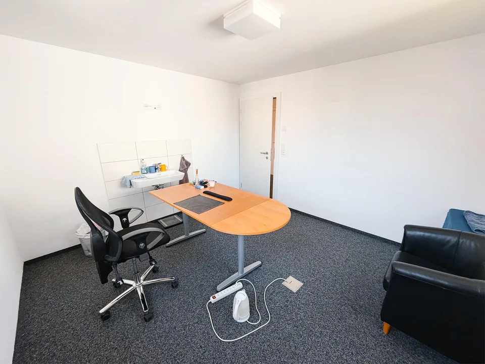 Praxis/Atelier/Büro zentral in Wattwil zu vermieten – Foto 3 von 3