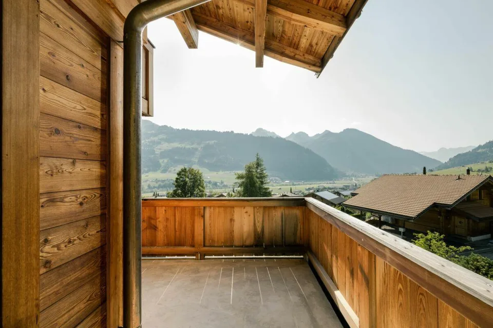 Moderne 4.5-Zimmer-Eigentumswohnung an sonniger Lage in Zweisimmen – Foto 27 von 30