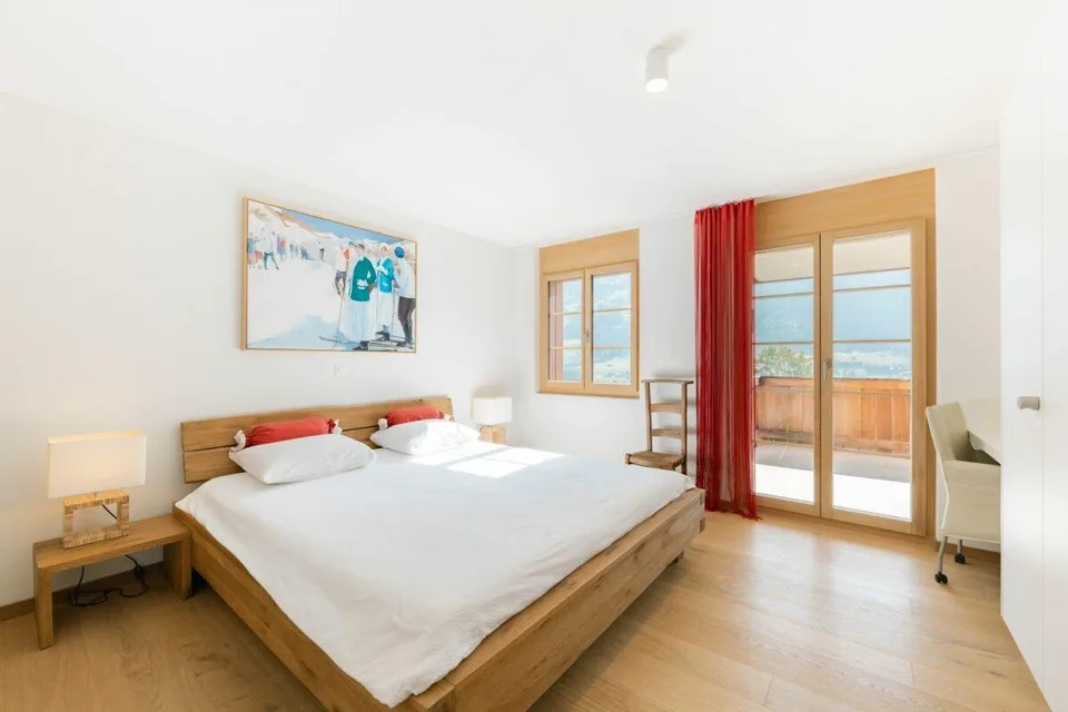 Moderne 4.5-Zimmer-Eigentumswohnung an sonniger Lage in Zweisimmen – Foto 17 von 30