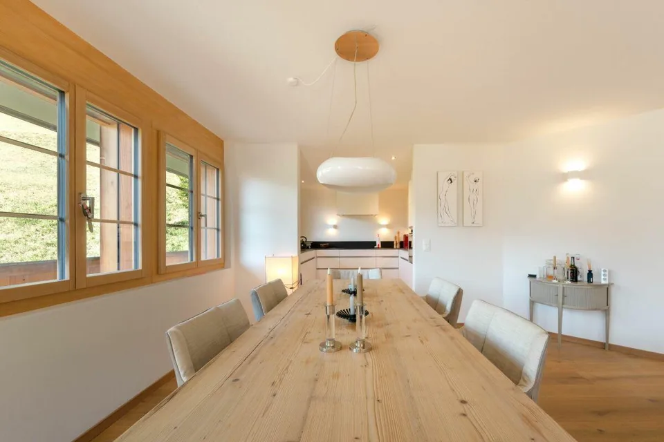 Moderne 4.5-Zimmer-Eigentumswohnung an sonniger Lage in Zweisimmen – Foto 11 von 30