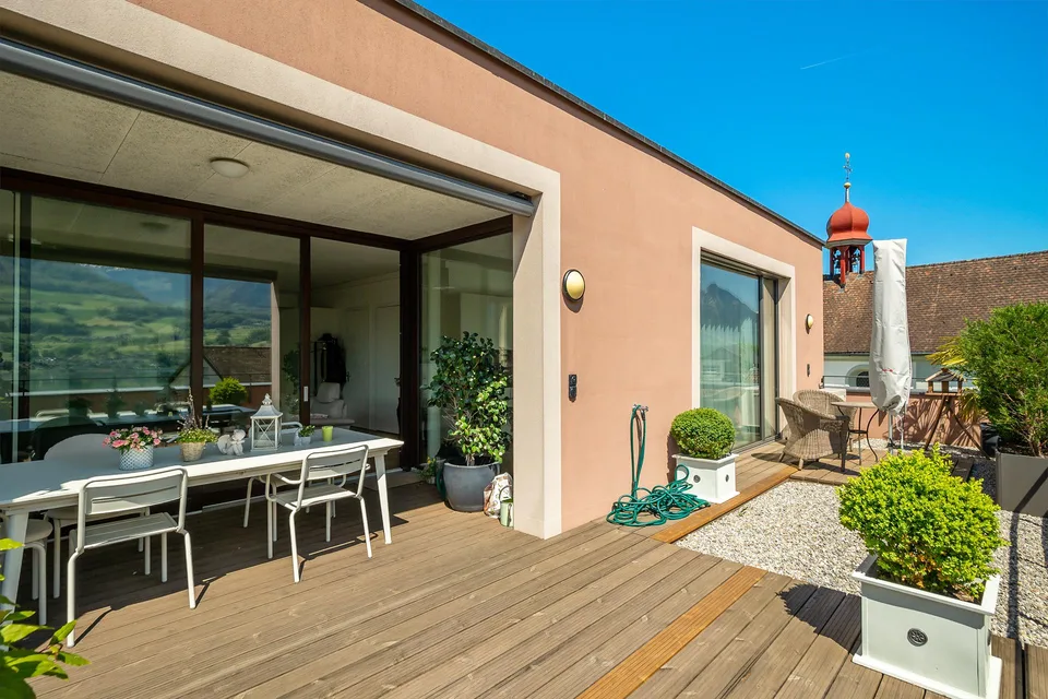 Moderne Wohnung mit Seeblick – Foto 6 von 10