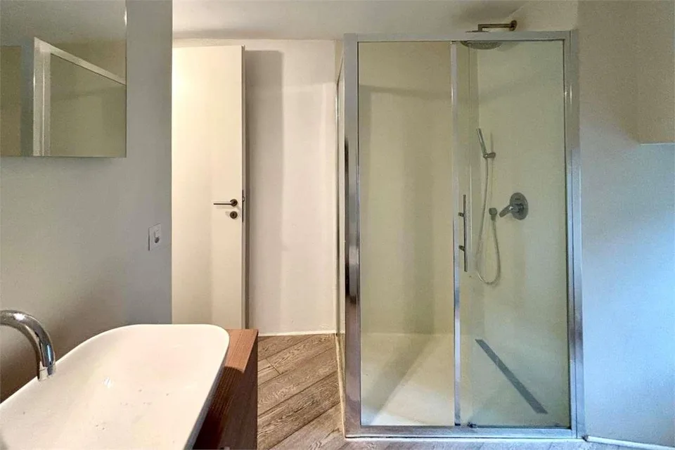 Elegante appartamento duplex ristrutturato – Foto 10 von 13
