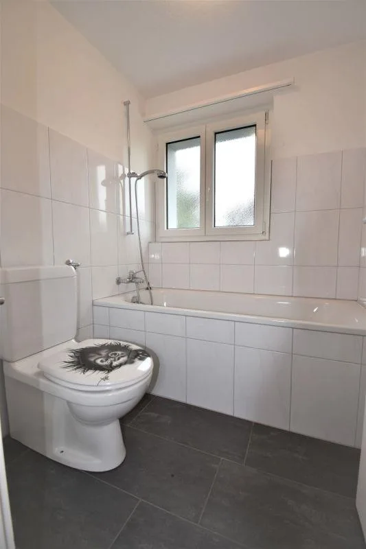 Schöne 4 Zimmer Familienwohnung nähe Supermarkt Coop
