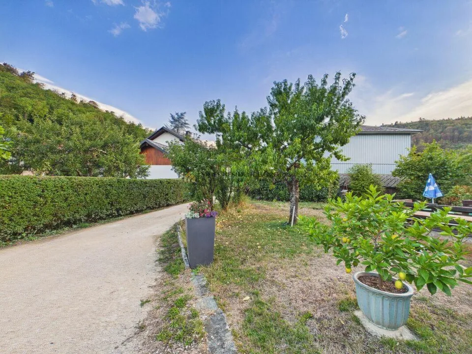 Einfamilienhaus mit Garten- ideal für Gartenliebhaber