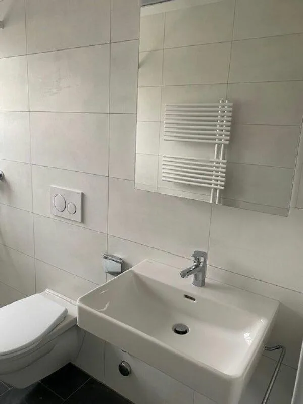 Geräumige 4-Zimmer-Wohnung an zentraler Lage Kopie