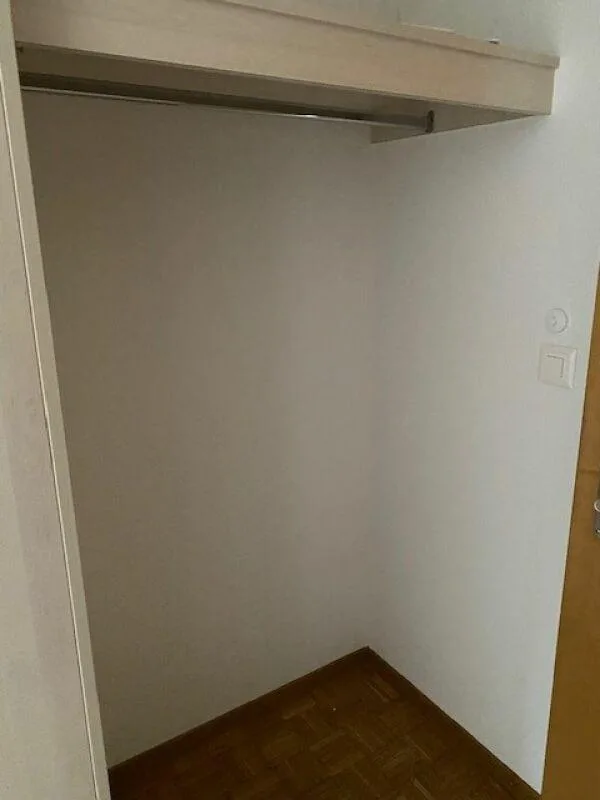 Geräumige 4-Zimmer-Wohnung an zentraler Lage Kopie