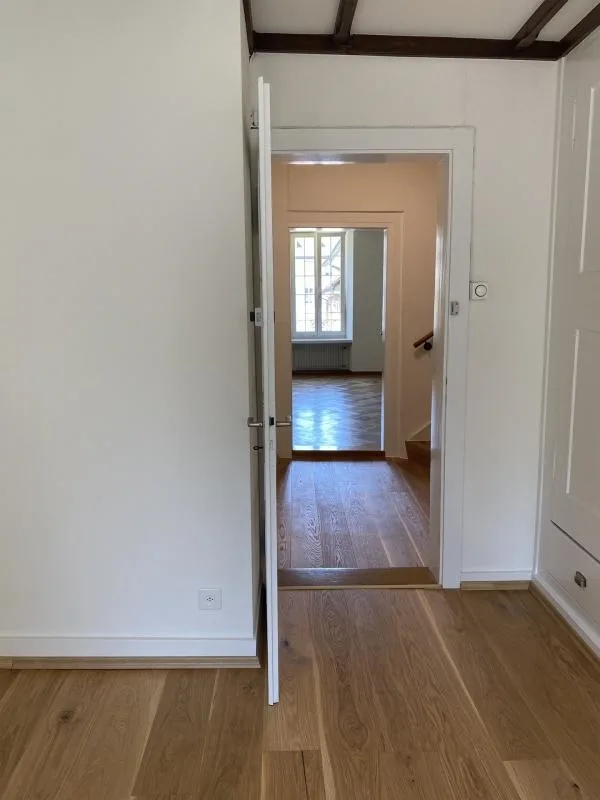Wunderschöne 6.5 Maisonette Wohnung – Foto 6 von 13