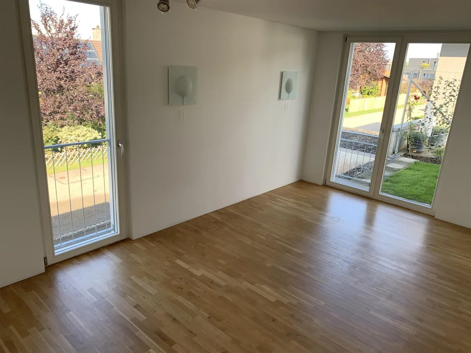 Modernes 3½-4½-Zimmer-Haus mit Seesicht an ruhiger Lage in Wittenbach