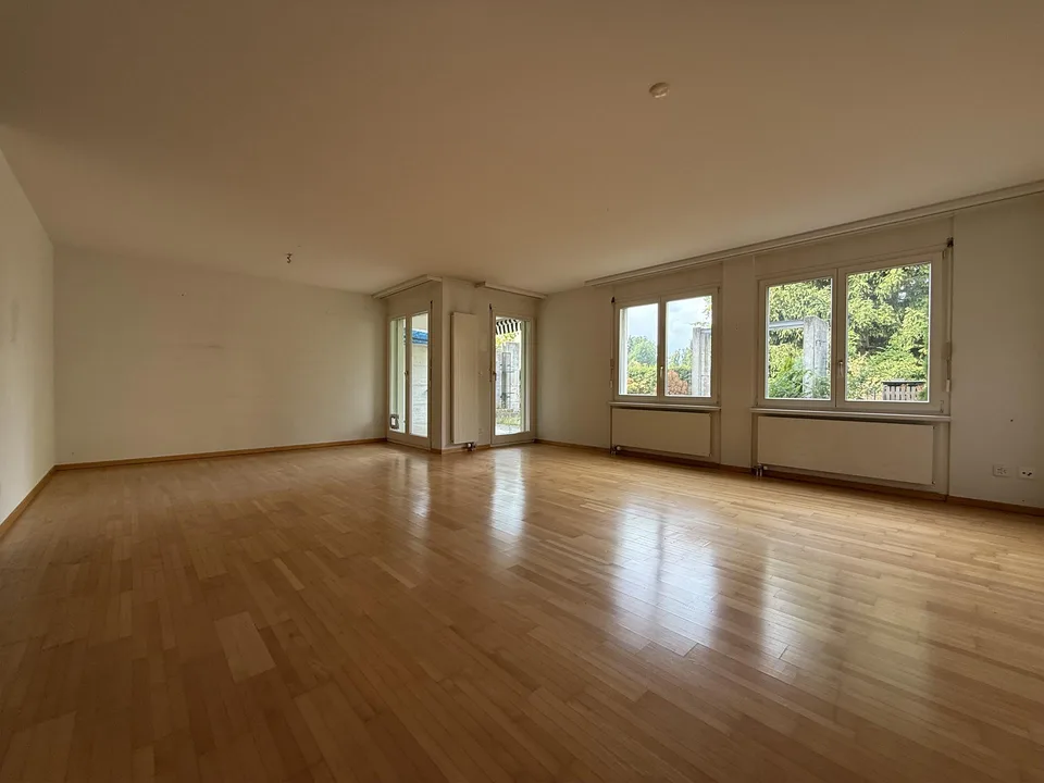 Charmante 3.5-Zimmer-Erdgeschosswohnung mit Gartensitzplatz – Foto 7 von 25
