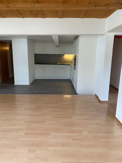 Appartement charmant de 4 pièces à Toffen avec balcon
