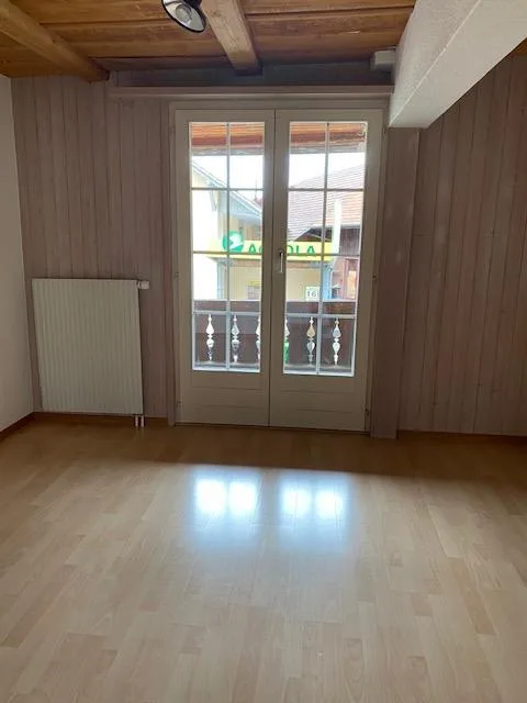 Appartement charmant de 4 pièces à Toffen avec balcon