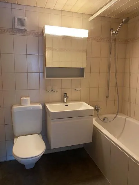 Appartement charmant de 4 pièces à Toffen avec balcon