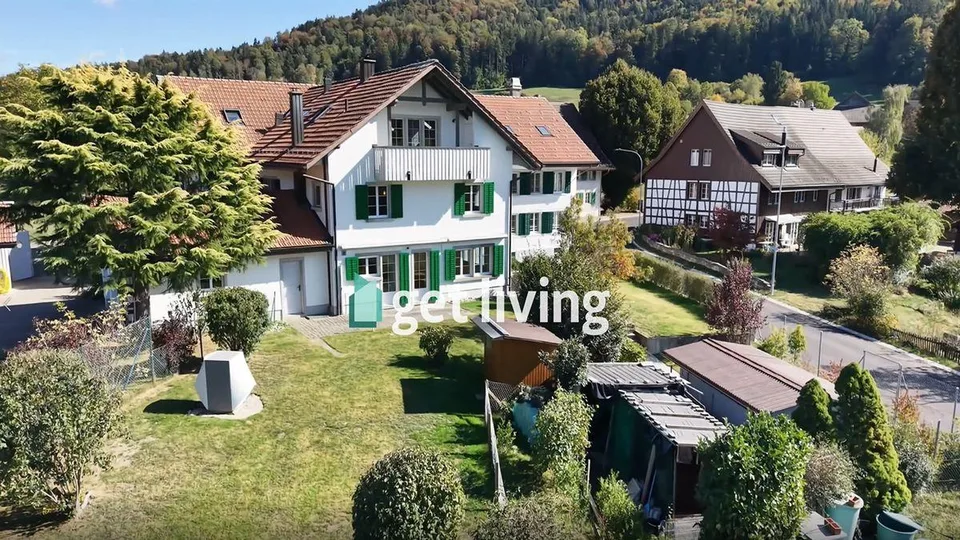 WOHNEN WIE IM EINFAMILIENHAUS - MIT RIESIGEM GARTEN! – Foto 1 von 14