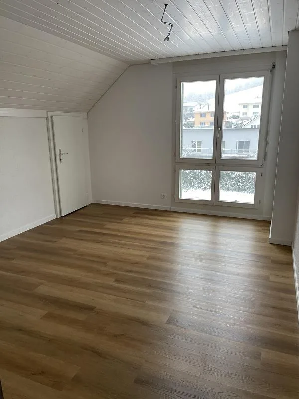Appartement mansardé charmant dans un lieu idyllique