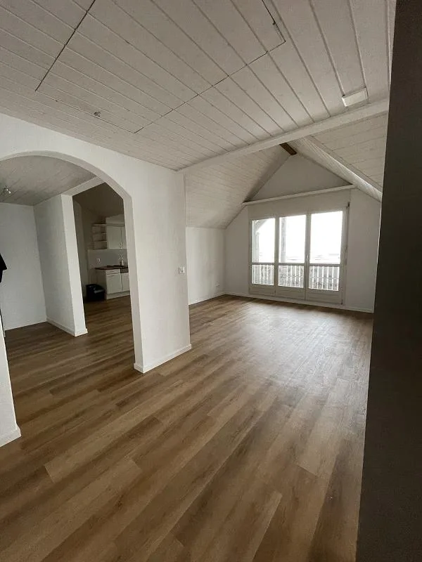Appartement mansardé charmant dans un lieu idyllique
