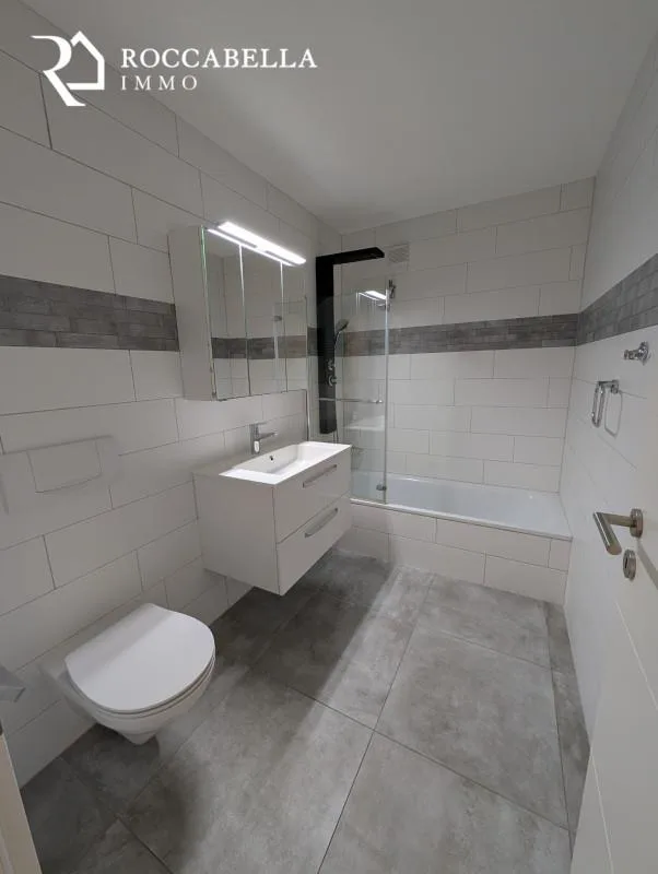 Herzlicher Empfang in Cormondrèche - 3,5-Zimmer-Wohnung komplett renoviert – Foto 10 von 11