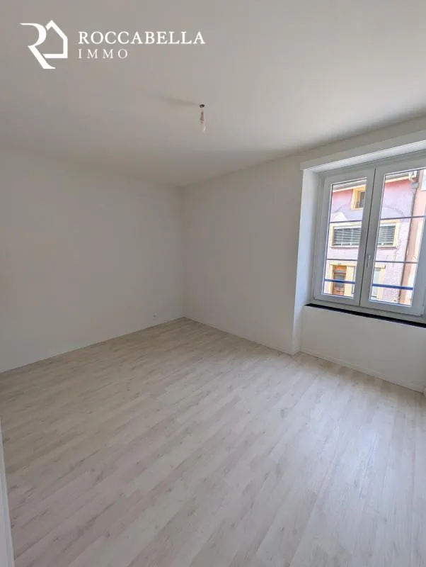 Herzlicher Empfang in Cormondrèche - 3,5-Zimmer-Wohnung komplett renoviert – Foto 8 von 11
