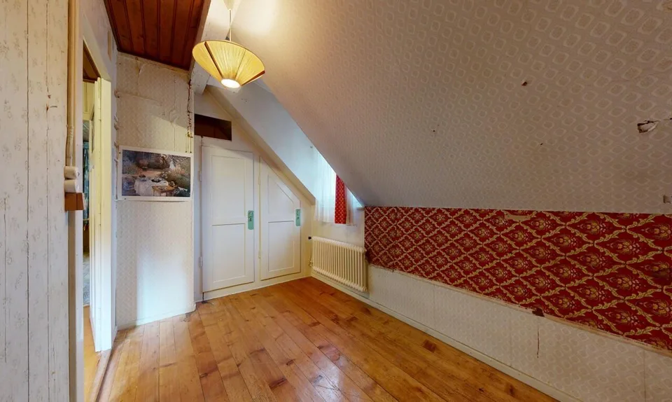 Maison à réinventer sur une parcelle de plus de 2'700 m² – photo 10 sur 11