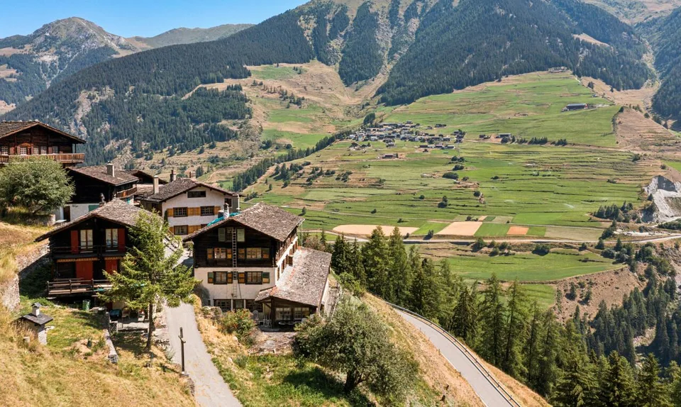 Altes Gästehaus zur Renovierung in Vichères - Architektenprojekte inklusive – Foto 4 von 11