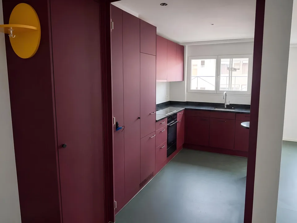ERSTVERMIETUNG 4.5-Zimmerwohnung im 3. OG, 8048 Zürich zu vermieten – foto 2 di 3