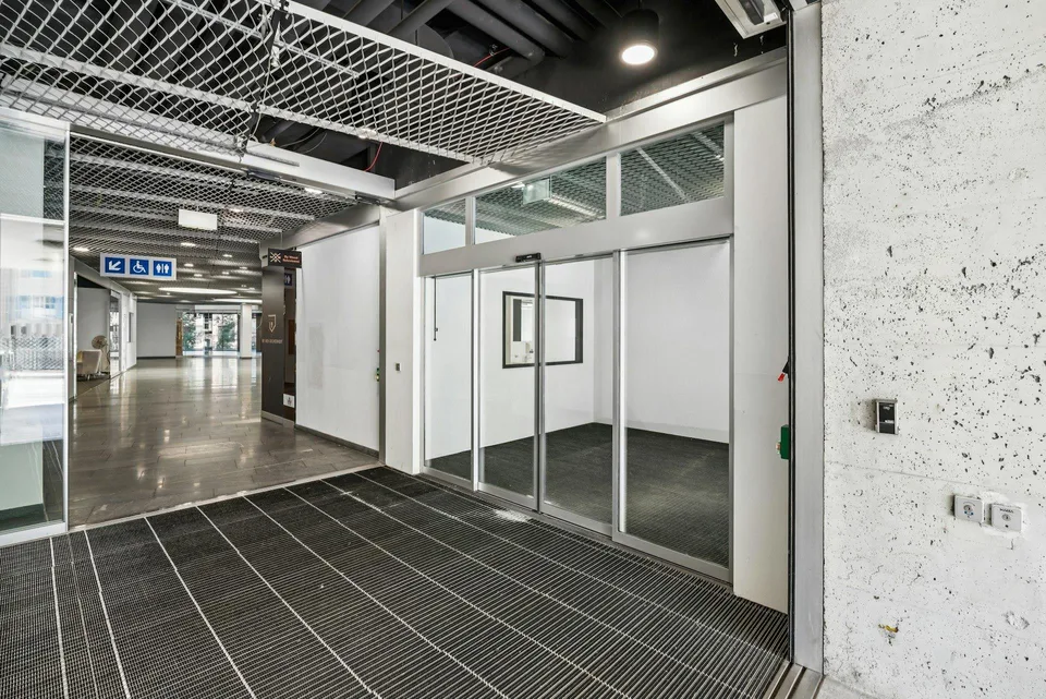 Attraktive 310 m² Gewerbefläche im Voltacenter