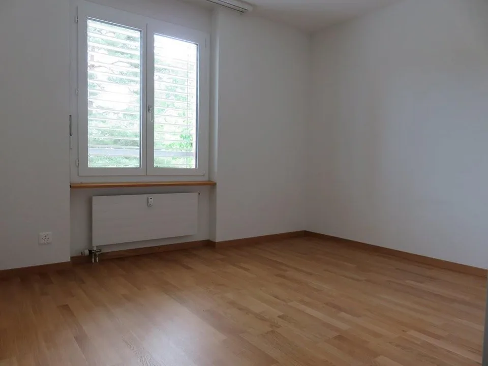 Helle 3-Zimmer-Wohnung mit Balkon in Köniz – Foto 7 von 7