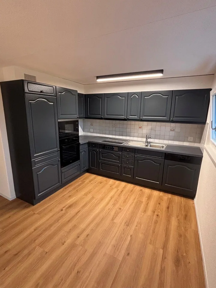 Teilrenovierte 4½-Zimmer-Wohnung mit Balkon und Aussicht in Nottwil