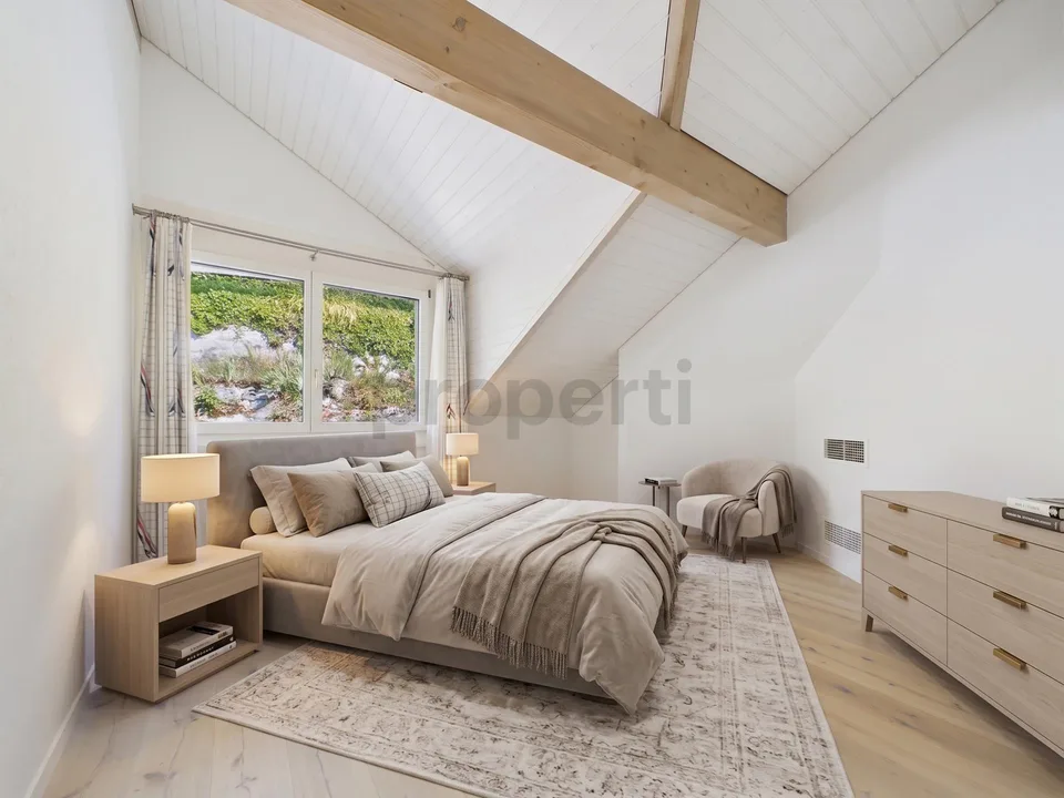 Renovated 6.5-room elegant apartment with elevator and basement, Ennetbürgen