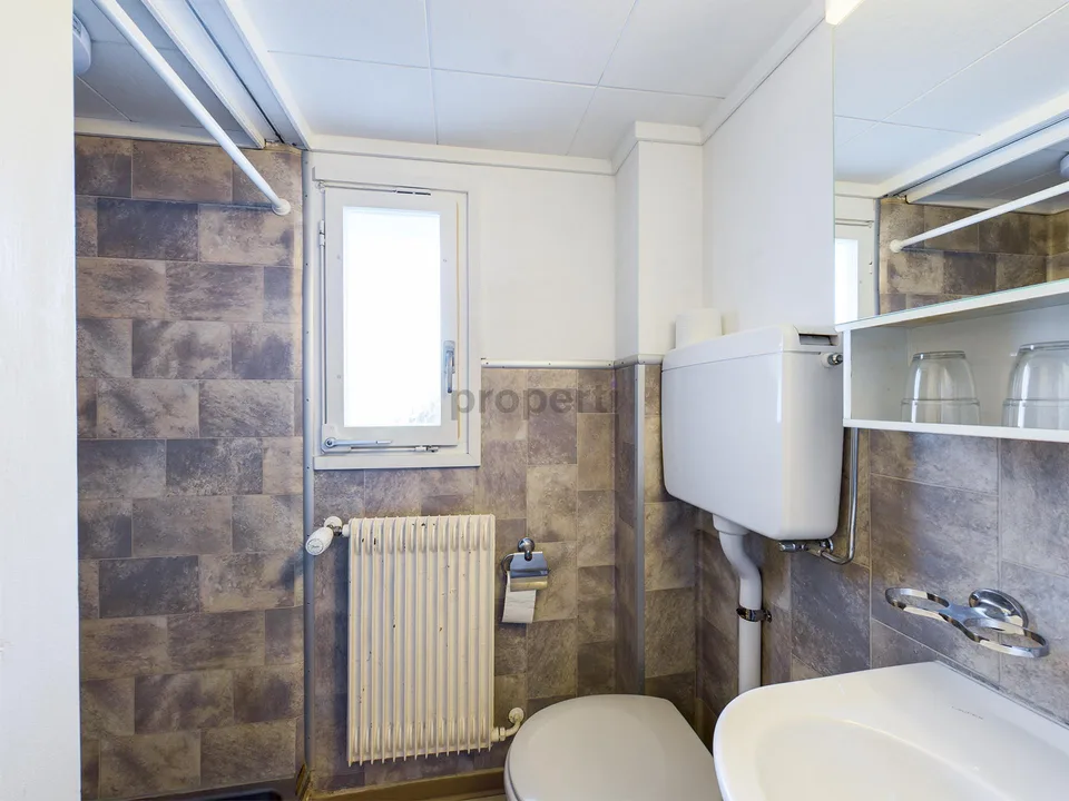 Spacious 5-room apartment with plenty of storage space in a central location in Appenzell