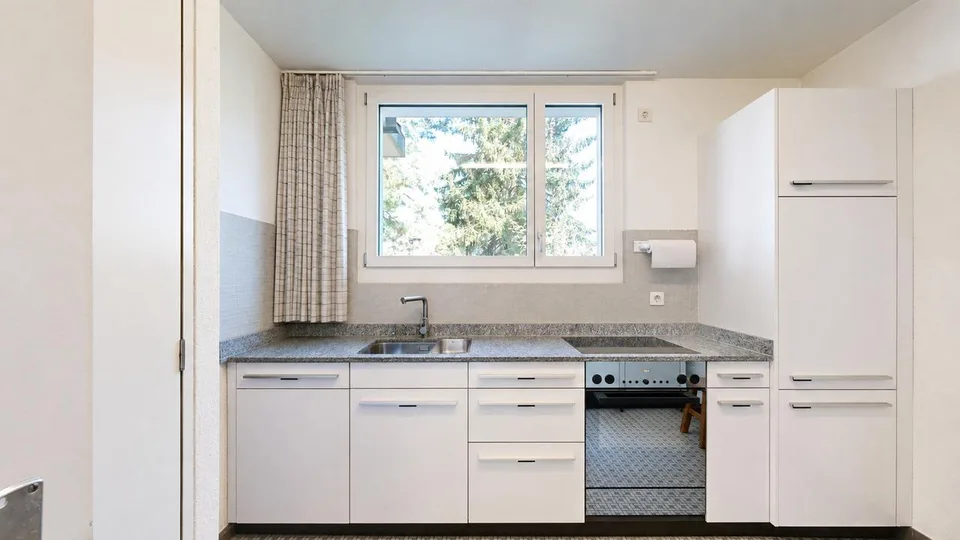 Charmantes 6.5-Zimmer-Doppeleinfamilienhaus an attraktiver Lage – Foto 5 von 17