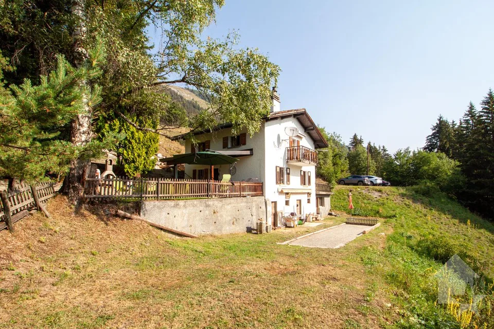 Appartement dans un petit chalet sur les Mayens de Conthey – Foto 2 von 12