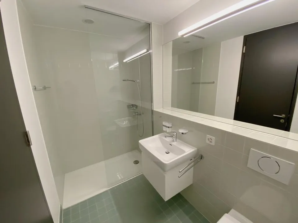 Helle, moderne Wohnung im Eigentumsstandard in Bern-Brünnen – photo 5 of 10