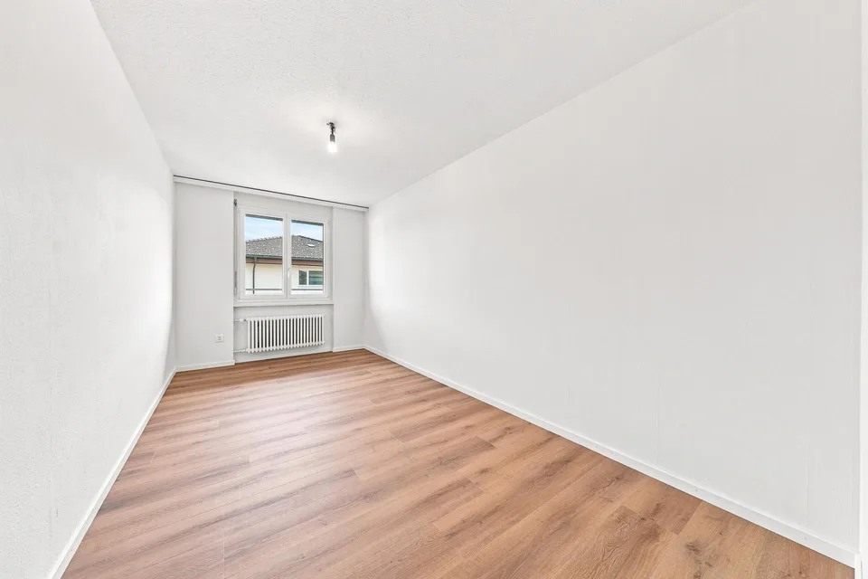 First rental after complete renovation – 4½-room apartment in Hünenberg