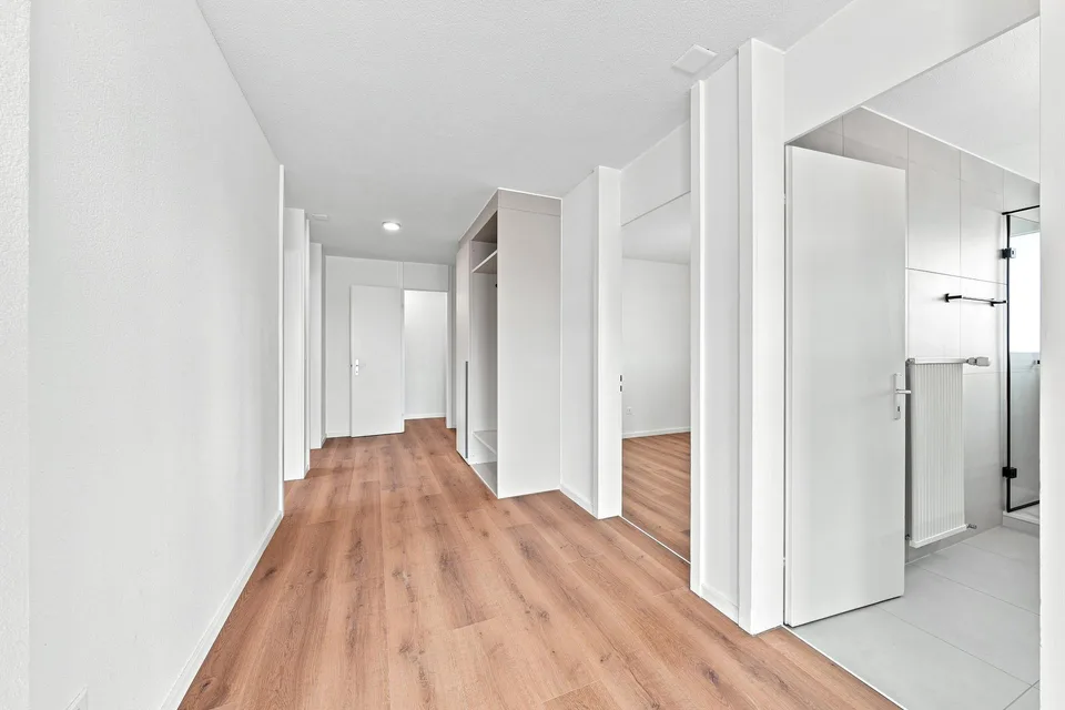 First rental after complete renovation – 4½-room apartment in Hünenberg