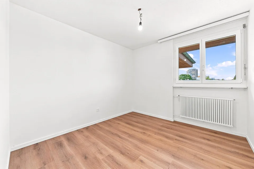 First rental after complete renovation – 4½-room apartment in Hünenberg