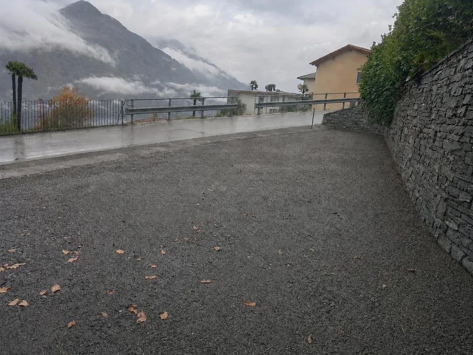 2-Familienhaus an sehr ruhiger, sonniger Aussichtslage / Casa bifam... – Foto 14 von 28