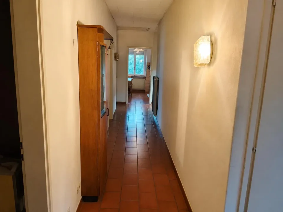 2-Familienhaus an sehr ruhiger, sonniger Aussichtslage / Casa bifam... – Foto 11 von 28