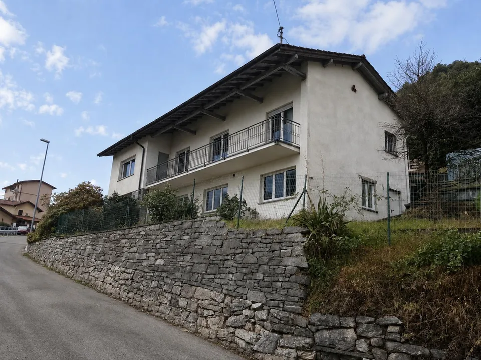 2-Familienhaus an sehr ruhiger, sonniger Aussichtslage / Casa bifam... – Foto 27 von 28