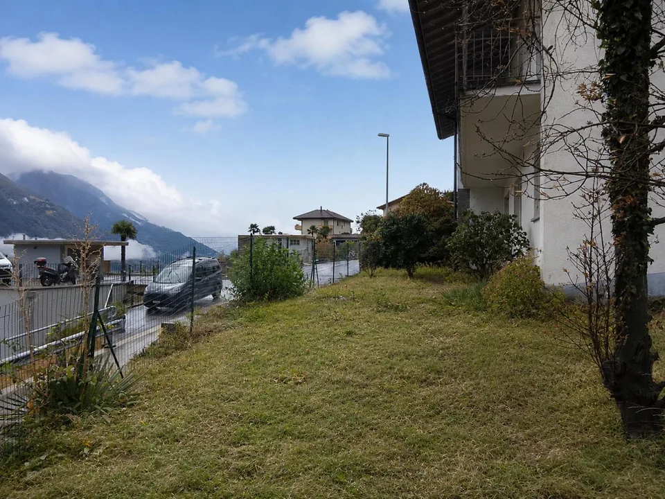 2-Familienhaus an sehr ruhiger, sonniger Aussichtslage / Casa bifam... – Foto 24 von 28