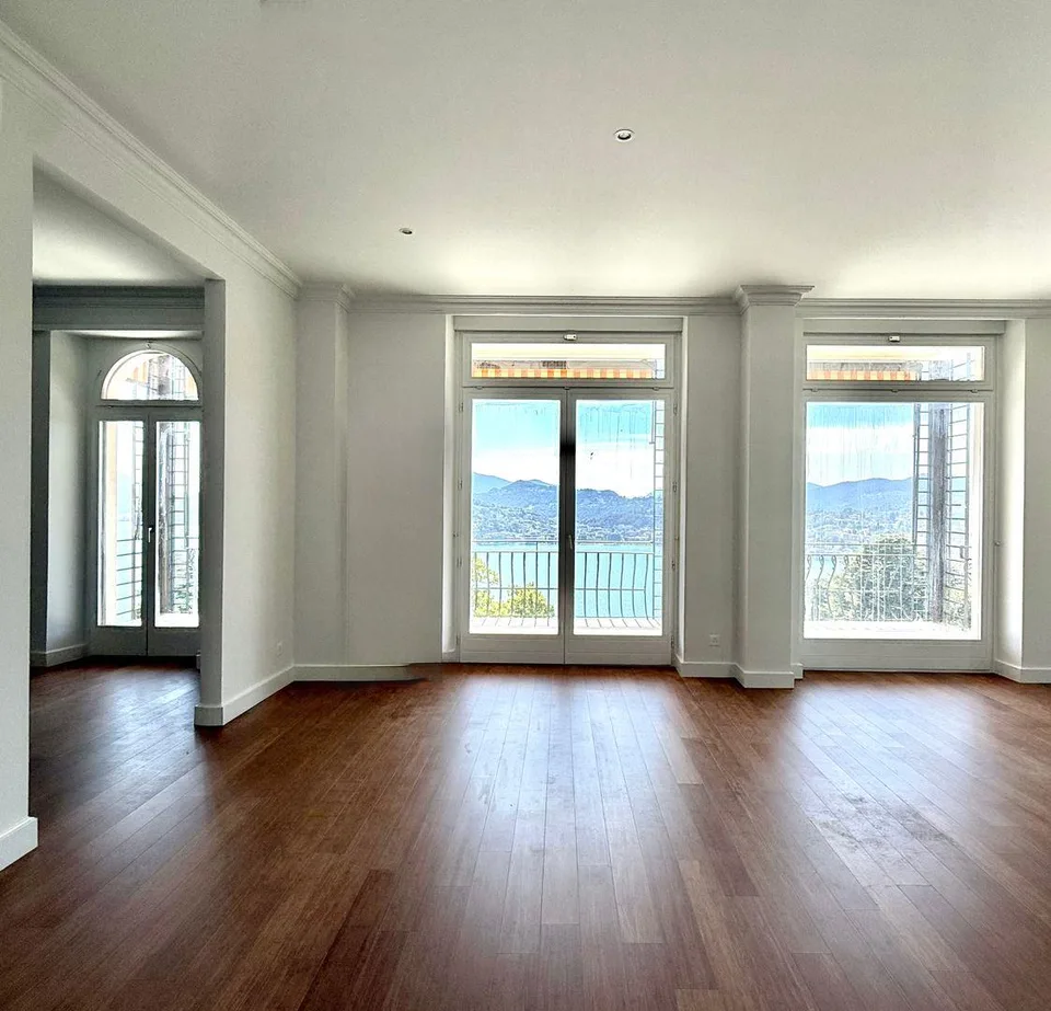 Esclusivo appartamento di 5,5 locali con spettacolare vista sul Lago di Lugano – Ruvigliana – foto 3 di 12