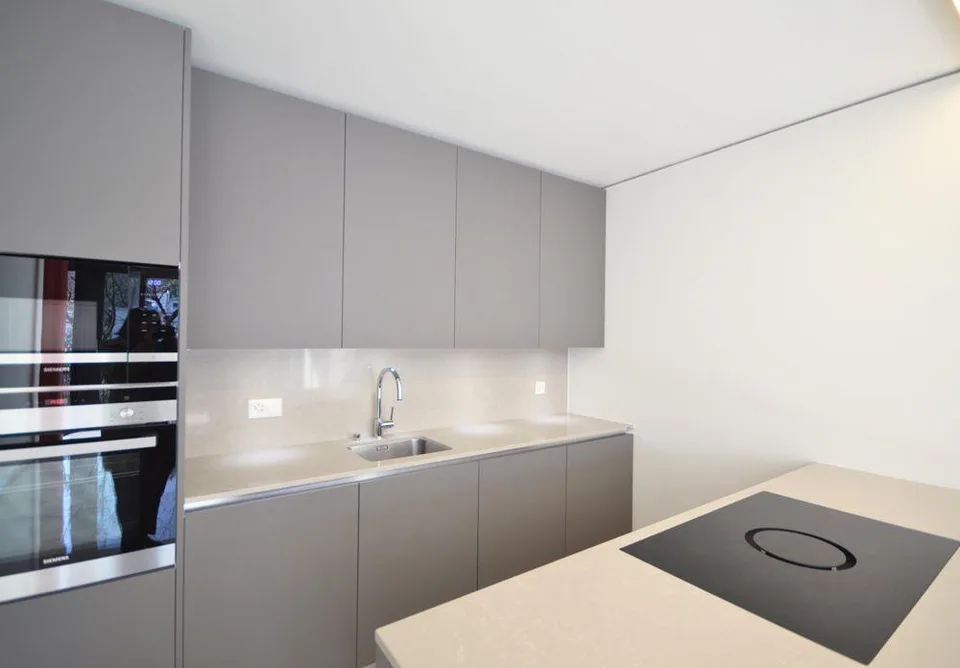 Appartamento moderno di 2,5 locali immerso nel verde