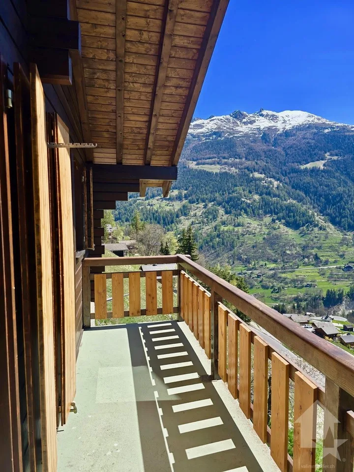 Magnifico chalet con 2 posti auto esterni – foto 28 di 29