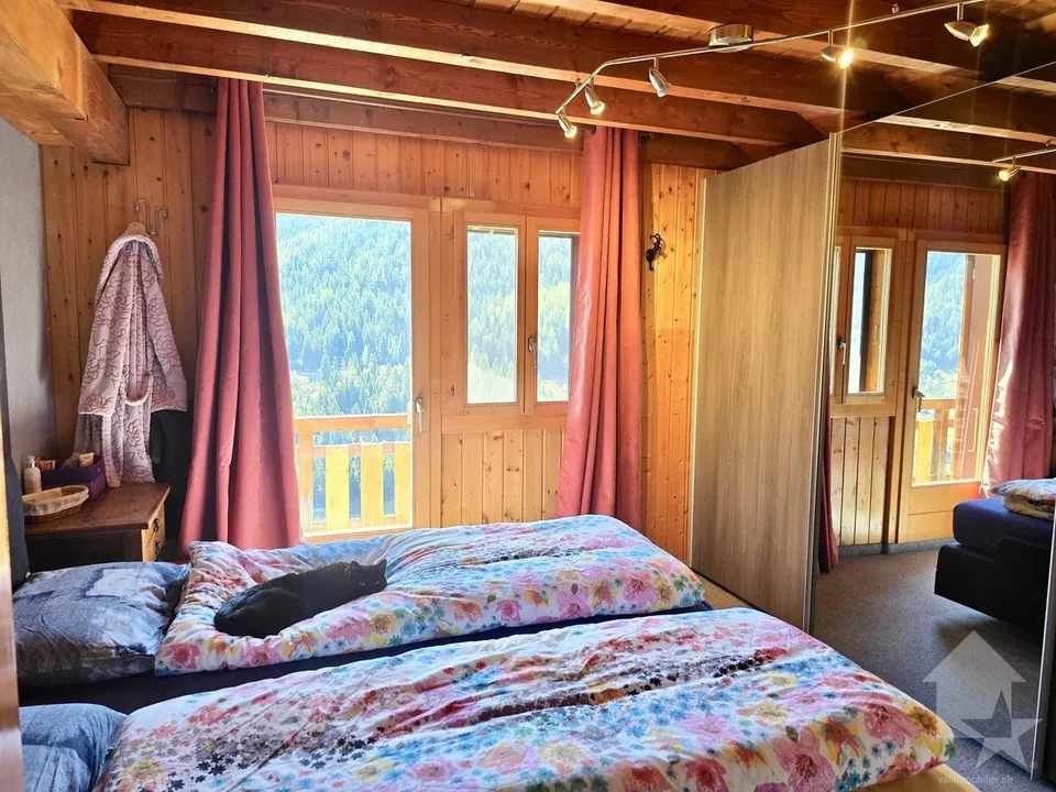 Magnifico chalet con 2 posti auto esterni – foto 26 di 29