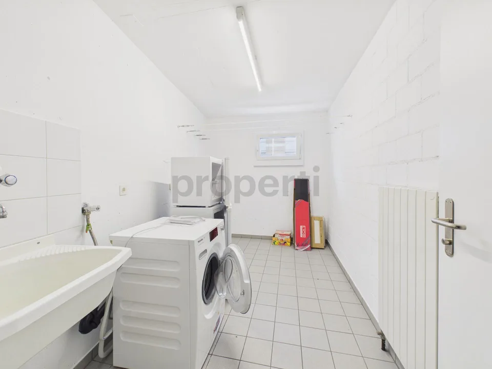 3,5 Locaux Rénovés, à Deux Pas du Centre de Locarno, également Résidence Secondaire – photo 13 sur 22