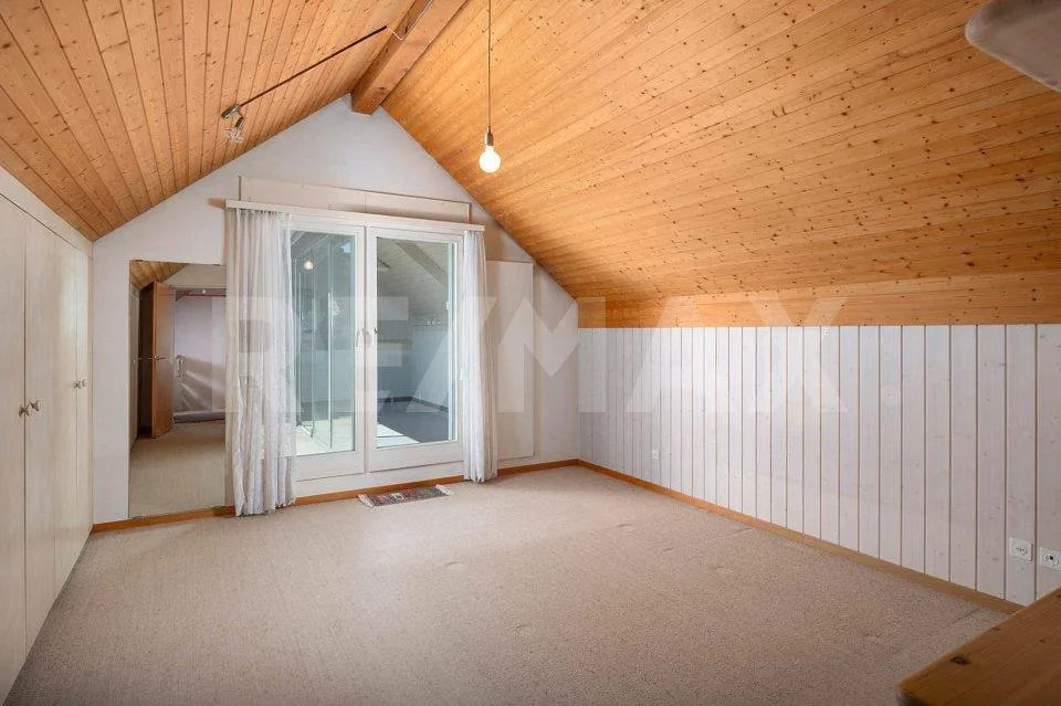Mitten im Zentrum! Gepflegte Dach-Maisonette-Wohnung – photo 12 sur 13