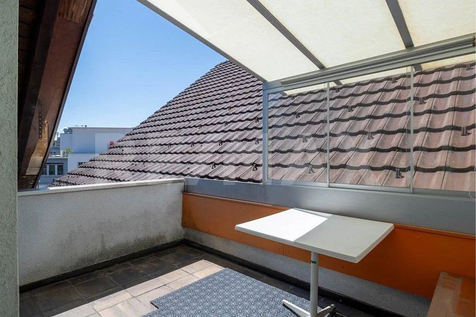 Mitten im Zentrum! Gepflegte Dach-Maisonette-Wohnung – photo 7 sur 13