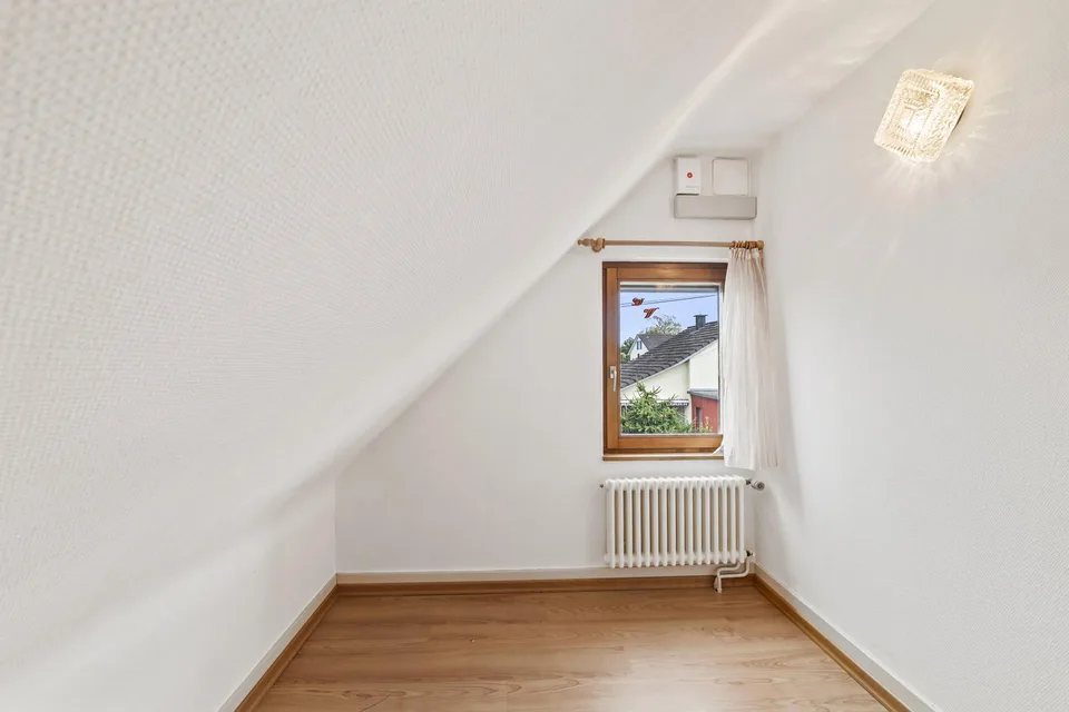 Charmantes 4.5 Zimmer EFH an sonniger Lage und ruhigem Wohnquartier – foto 10 di 18