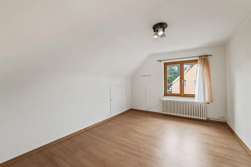 Charmantes 4.5 Zimmer EFH an sonniger Lage und ruhigem Wohnquartier – foto 9 di 18